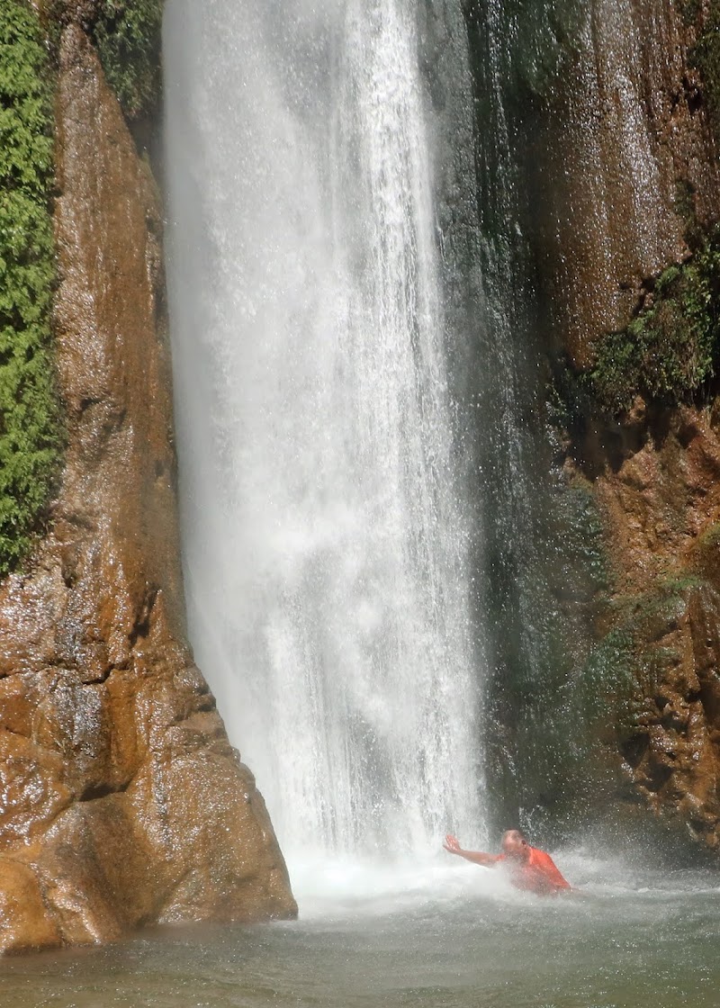 Deer Creek Falls