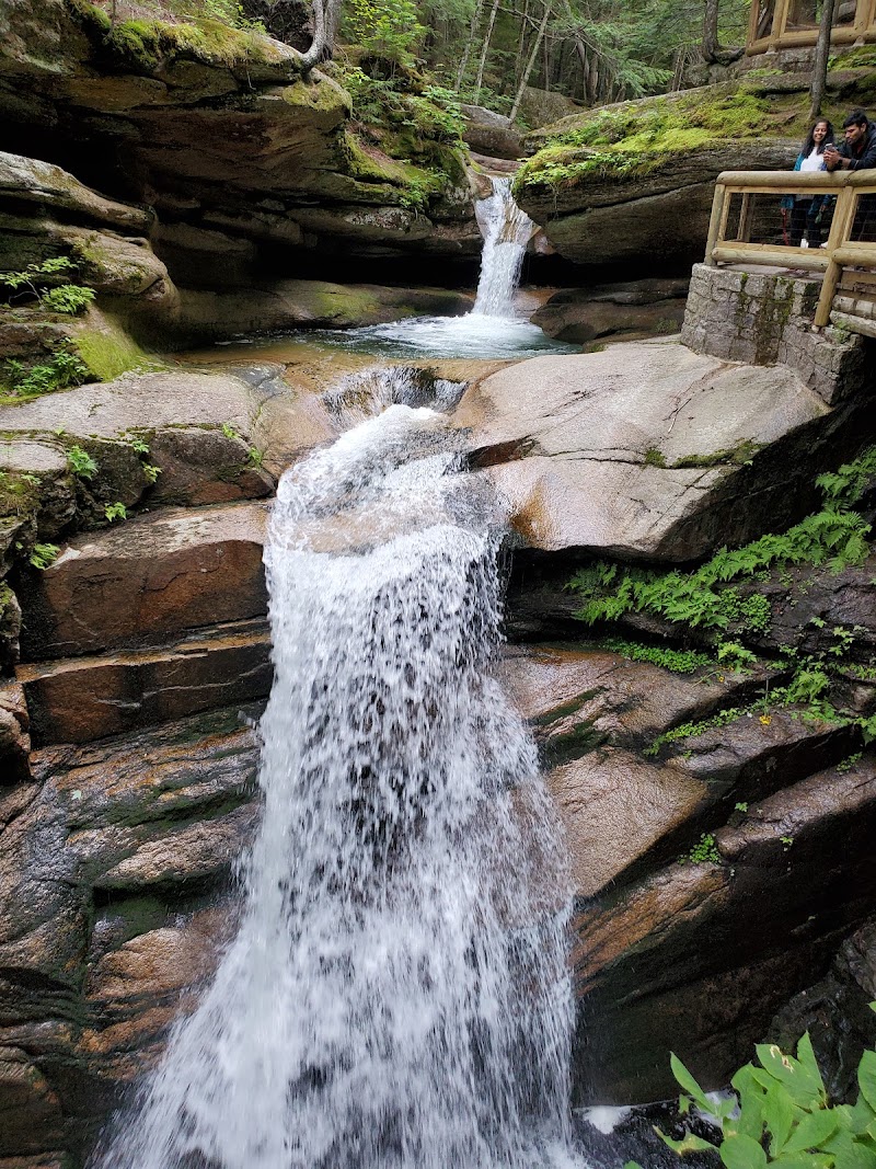 Isabel Falls