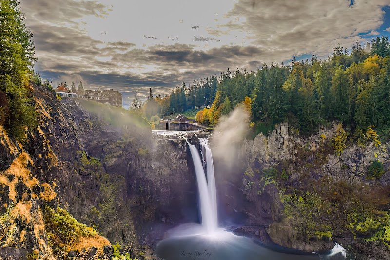 Snoqualmie Falls