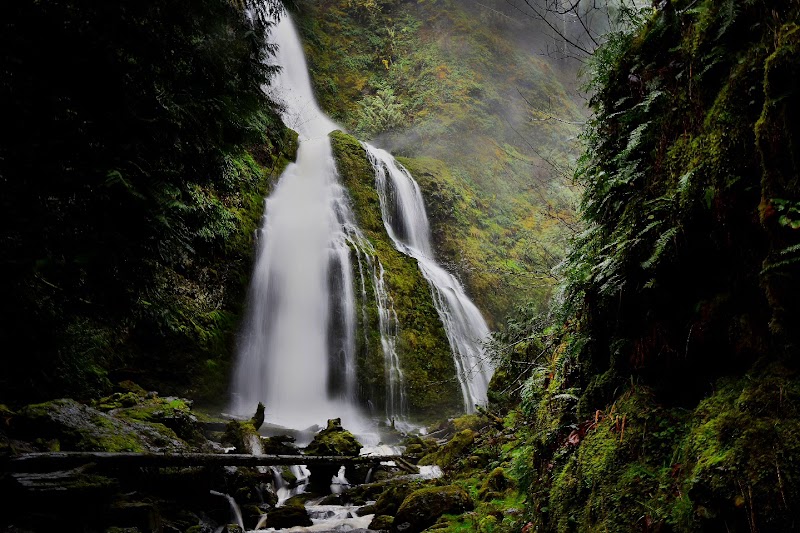 Sulphur Creek Falls