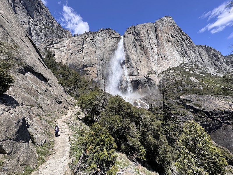 Yosemite Falls - Photo 1